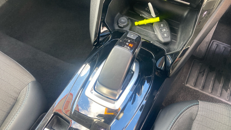 Peugeot 2008 100kW Allure Premium 50kWh 5dr Auto Electric Estate